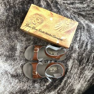 Sun San Surfer Tan Sandal Boy Size 13